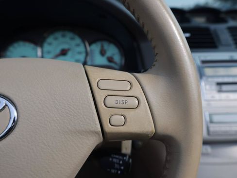 Used 2006 Toyota Solara SLE FWD image 26