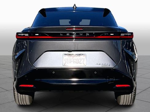 Used 2023 Lexus RZ 450e Premium image 4