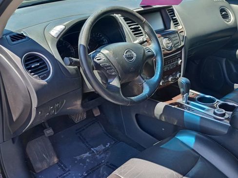 Used 2014 Nissan Pathfinder SL w/ SL Premium Package AWD/4WD image 9
