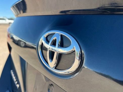 Used 2014 Toyota Corolla S FWD image 12