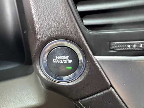 Used 2015 Chevrolet Tahoe LTZ image 32