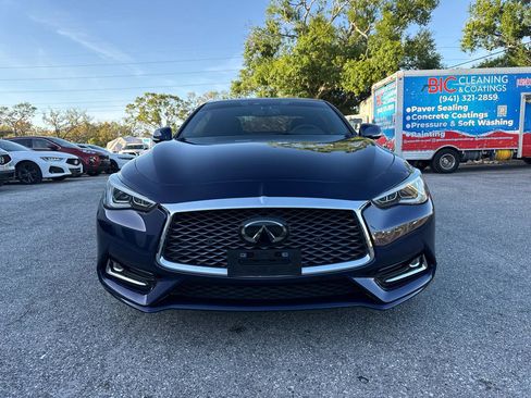 Used 2021 INFINITI Q60 3.0t Luxe w/ Essential Package image 10