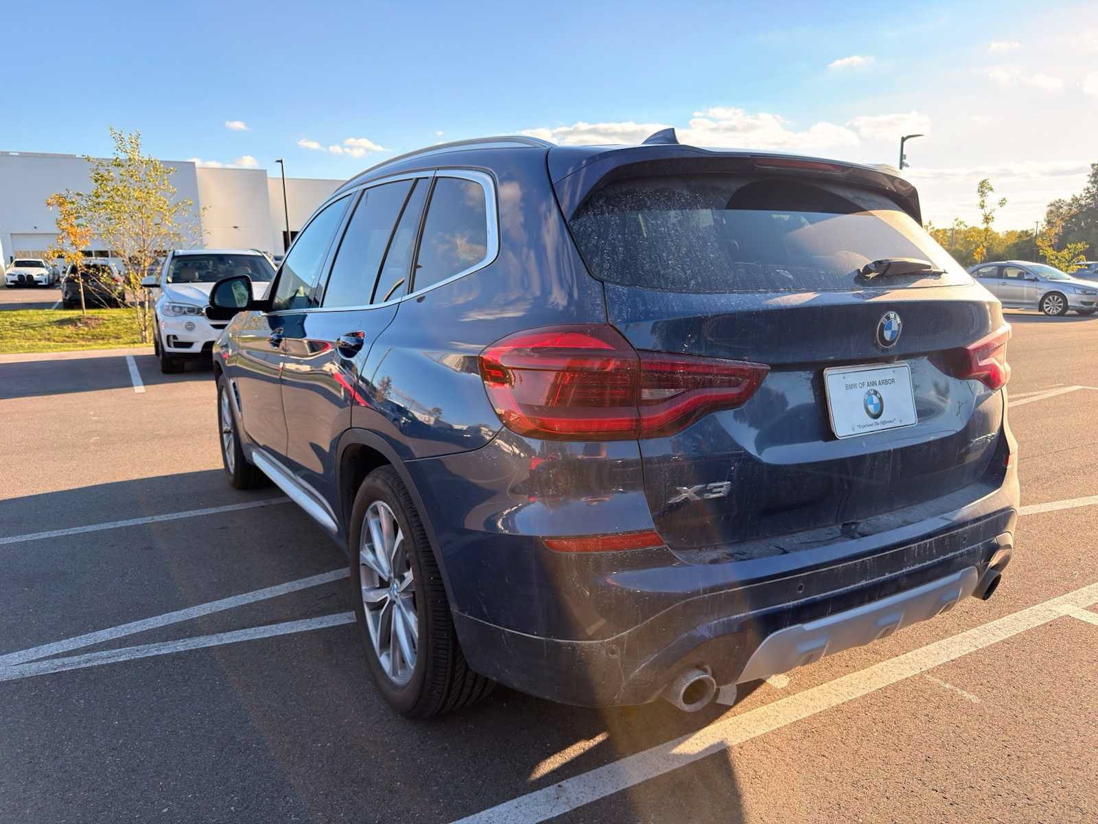 Used 2018 BMW X3 xDrive30i w/ Premium Package AWD/4WD image 5