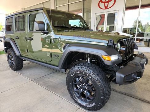Used 2020 Jeep Wrangler Unlimited Sport AWD/4WD image 4