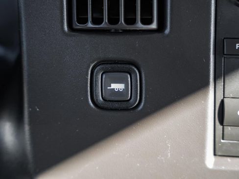 Used 2024 GMC Savana 2500 w/ Driver Convenience Package image 30