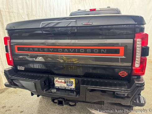 New 2026 Ford F250 Lariat w/ Black Appearance Package image 6