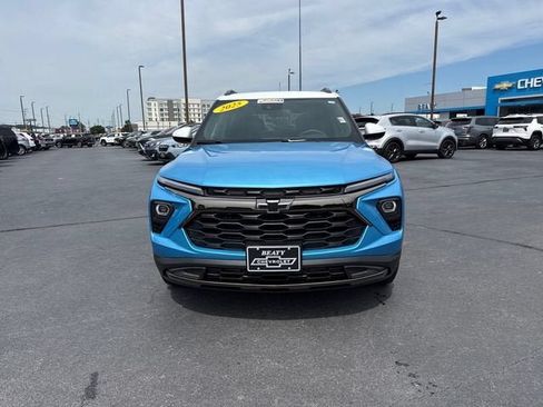 Used 2025 Chevrolet TrailBlazer ACTIV w/ Driver Confidence Package FWD image 8