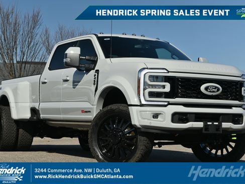 Used 2026 Ford F450 Platinum image 1
