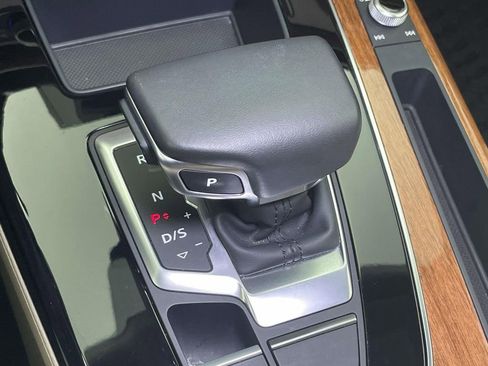 Certified 2023 Audi Q5 2.0T Premium w/ Convenience Package AWD/4WD image 33