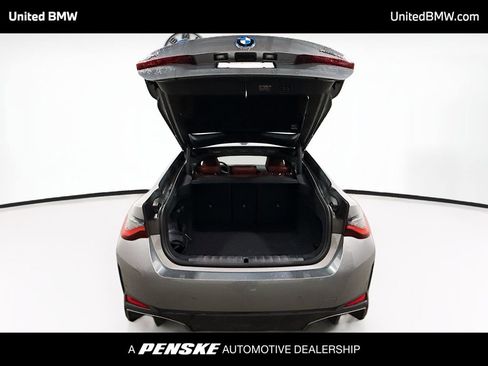 Used 2025 BMW i4 xDrive40i image 14