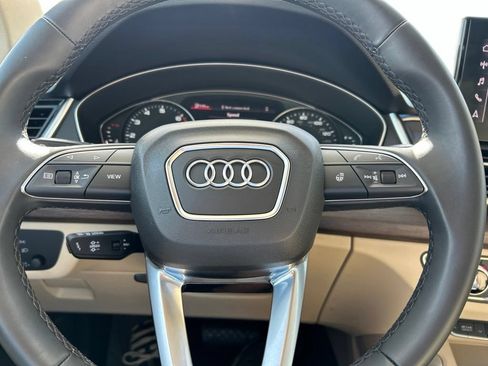 Used 2024 Audi Q5 2.0T Premium w/ Convenience Package AWD/4WD image 25