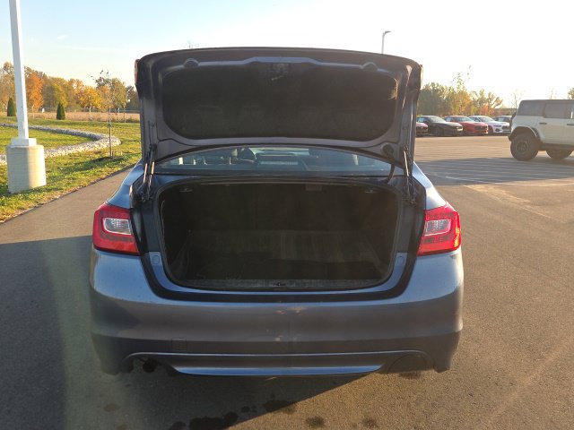 Used 2016 Subaru Legacy 2.5i AWD/4WD image 9