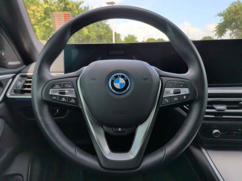 Used 2024 BMW i4 eDrive35 w/ Premium Package RWD image 22