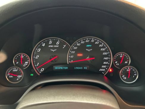 Used 2008 Chevrolet Corvette Coupe RWD image 30