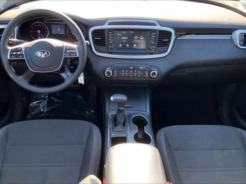 Used 2020 Kia Sorento L FWD image 15