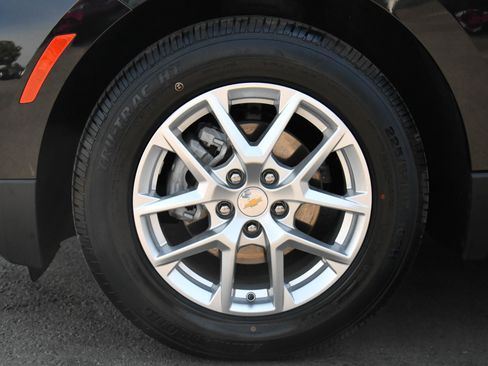 Used 2022 Chevrolet Equinox LT image 12