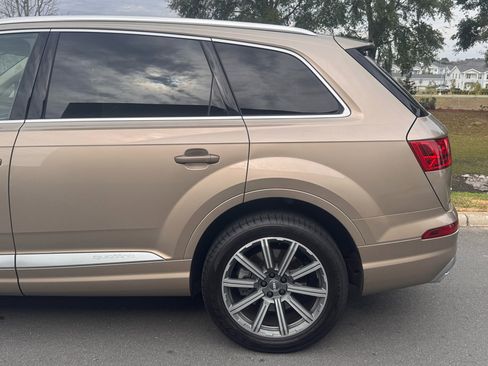 Used 2018 Audi Q7 3.0T Prestige image 10
