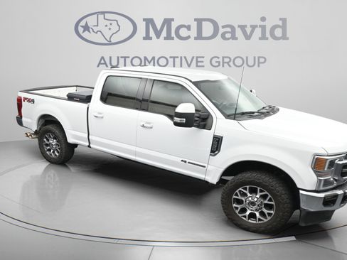 Used 2022 Ford F250 Lariat w/ Lariat Ultimate Package AWD/4WD image 32