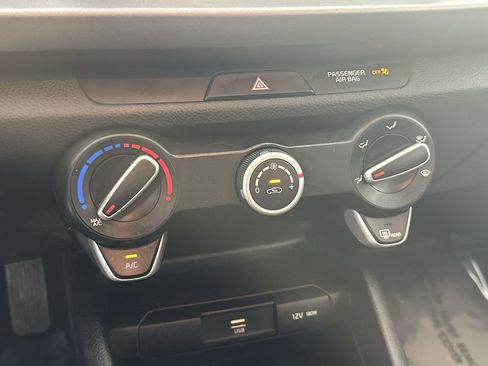 Used 2022 Kia Rio S image 23