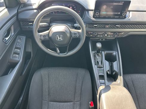 Used 2025 Honda Accord SE image 24