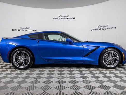 Used 2016 Chevrolet Corvette Stingray Coupe w/ 2LT Preferred Equipment Group image 4