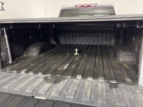 Used 2021 GMC Sierra 3500 Denali w/ Denali Ultimate Package image 19