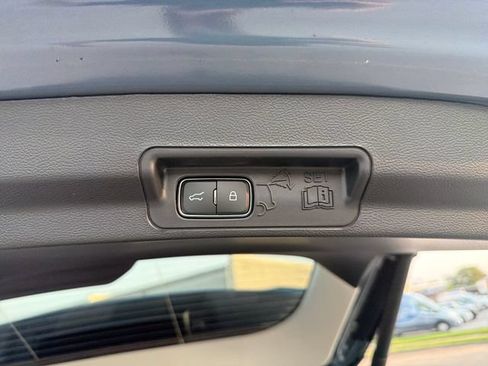 New 2026 Ford Explorer Active w/ Active Comfort Package AWD/4WD image 8