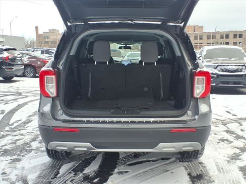 Certified 2023 Ford Explorer XLT w/ Equipment Group 202A image 7
