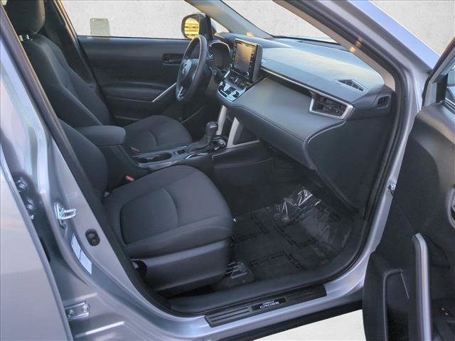 Certified 2022 Toyota Corolla Cross LE w/ Moonroof Package AWD/4WD image 21