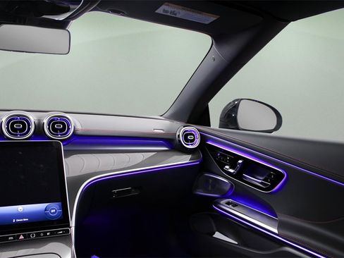 Used 2025 Mercedes-Benz CLE 53 AMG 4MATIC Cabriolet image 17