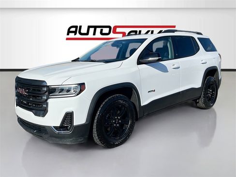 Used 2023 GMC Acadia AT4 image 3