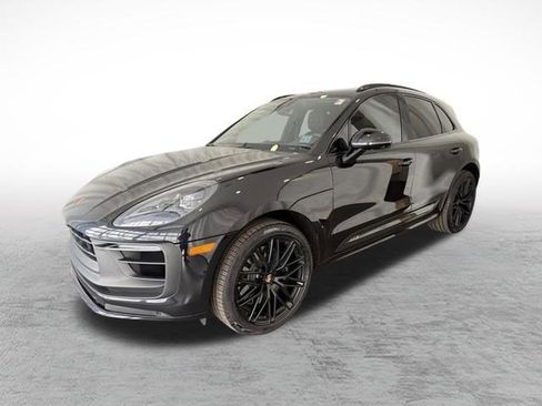 Used 2022 Porsche Macan GTS AWD/4WD image 1