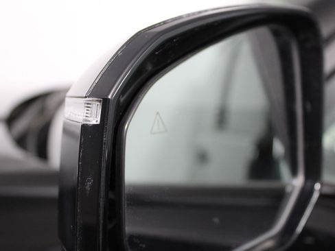Used 2025 Hyundai Santa Fe Calligraphy FWD image 27