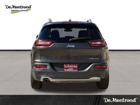 Used 2015 Jeep Cherokee Limited w/ Luxury Group image 6