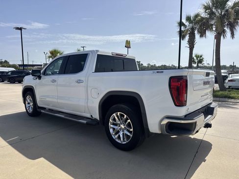 Used 2021 GMC Sierra 1500 SLT AWD/4WD image 5