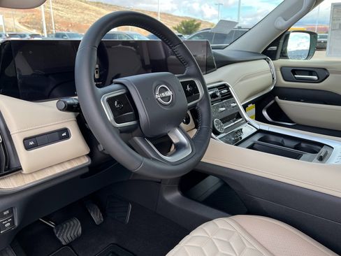 New 2025 Nissan Armada Platinum image 15