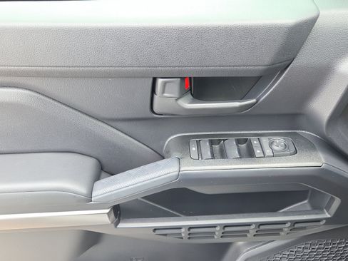 Certified 2026 Toyota 4Runner SR5 RWD image 18