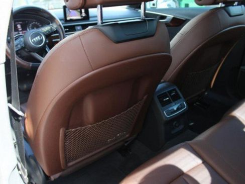 Used 2019 Audi A4 2.0T Premium w/ Convenience Package image 16