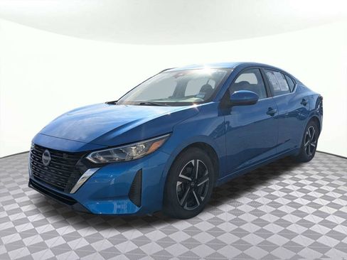 Used 2024 Nissan Sentra SV FWD image 7