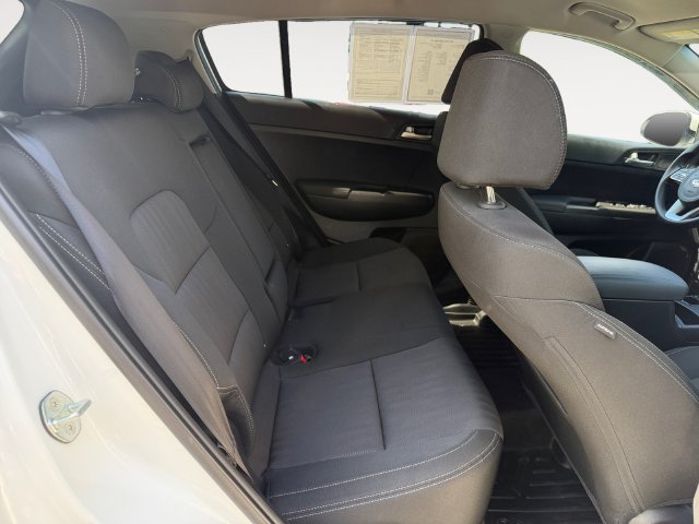 Used 2022 Kia Sportage LX AWD/4WD image 13