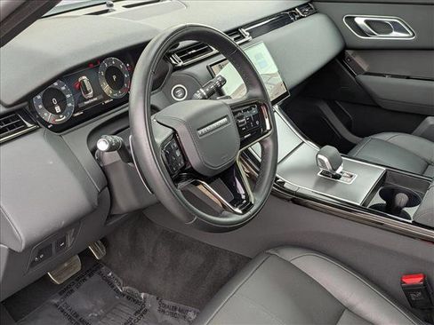 Used 2025 Land Rover Range Rover Velar Dynamic SE image 10