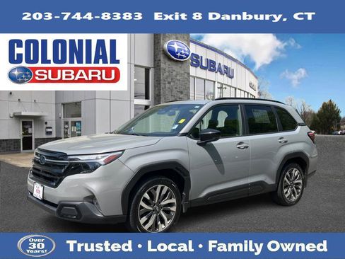 Certified 2025 Subaru Forester Touring AWD/4WD image 1
