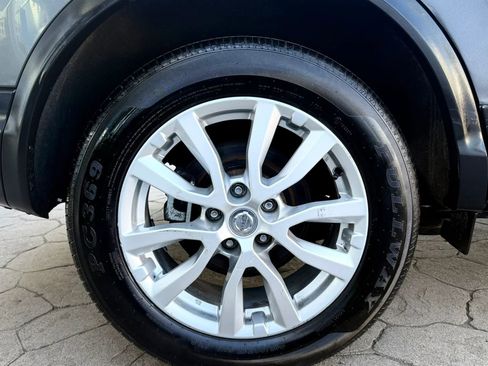 Used 2021 Nissan Rogue Sport S AWD/4WD image 45