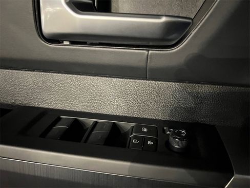 Used 2023 Toyota Tundra Platinum image 22