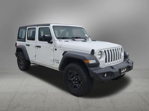 Used 2020 Jeep Wrangler Unlimited Sport AWD/4WD image 8