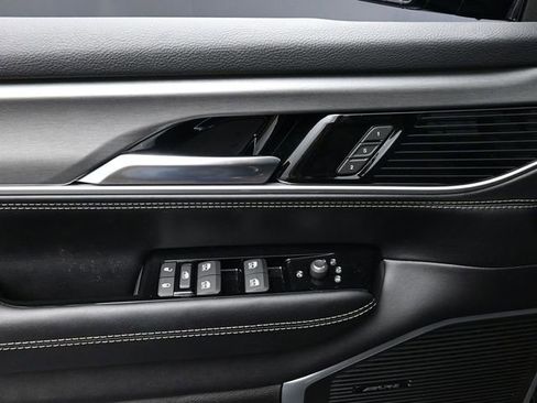 New 2026 Jeep Grand Wagoneer Limited AWD/4WD image 16