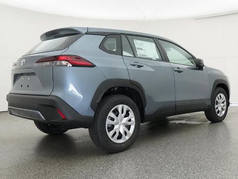 New 2026 Toyota Corolla Cross L image 25