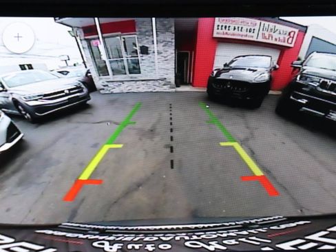Used 2023 Ford Edge SEL AWD/4WD image 31
