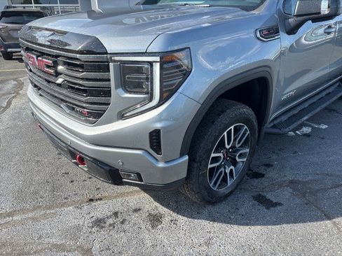 New 2026 GMC Sierra 1500 AT4 image 7