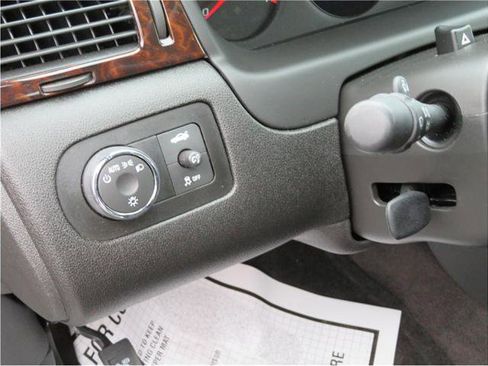 Used 2015 Chevrolet Impala Limited LS image 10